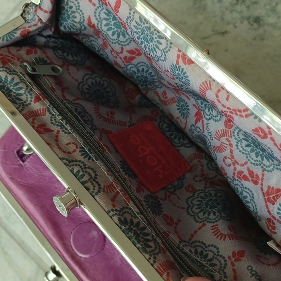HOBO Lauren  wallet - Picture 11 of 16